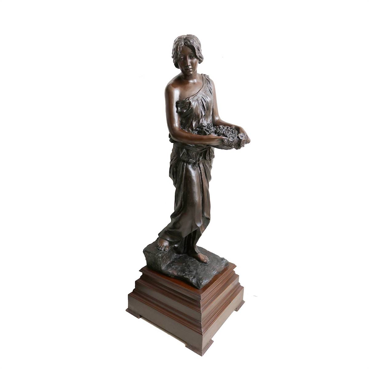 Antiqium Ürün  BRONZ KADIN HEYKELİ